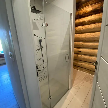 Chata Zrub Krivan Drevena S Vyhladom Na Tatry *