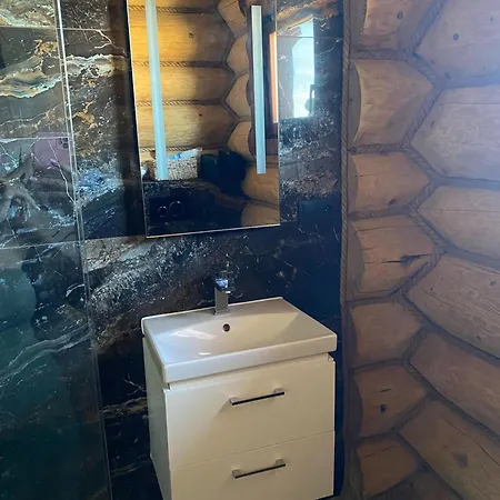 Chata Zrub Krivan Drevena S Vyhladom Na Tatry *