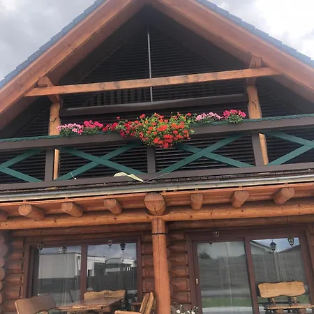 Zrub Krivan Drevena S Vyhladom Na Tatry Chata Závažná Poruba