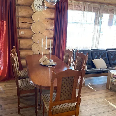 Zrub Krivan Drevena S Vyhladom Na Tatry Chata *