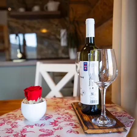 Zrub Krivan With Mountain View Lodge *