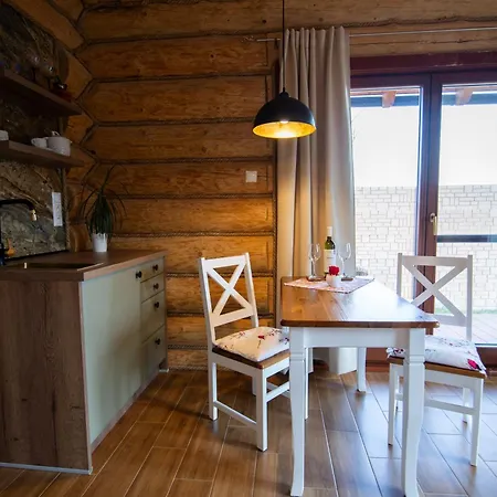 Zrub Krivan With Mountain View Lodge *