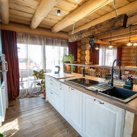 Lodge Zrub Krivan With Mountain View *