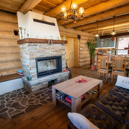 Lodge Zrub Krivan With Mountain View