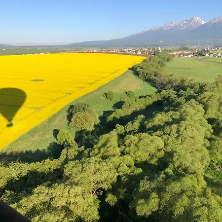 Zrub Krivan With Mountain View Деревянный коттедж *